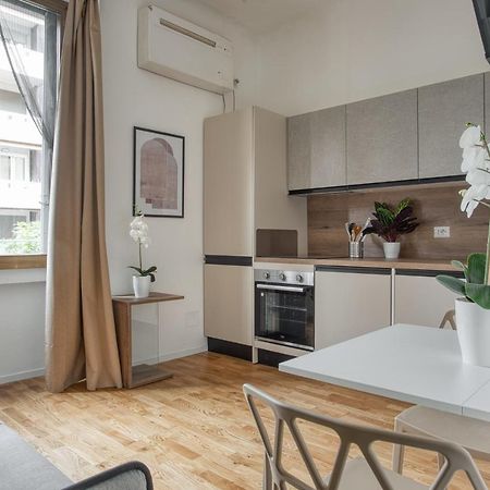 Joivy Chic Studio, Easy Access To Centre Milano Exteriör bild