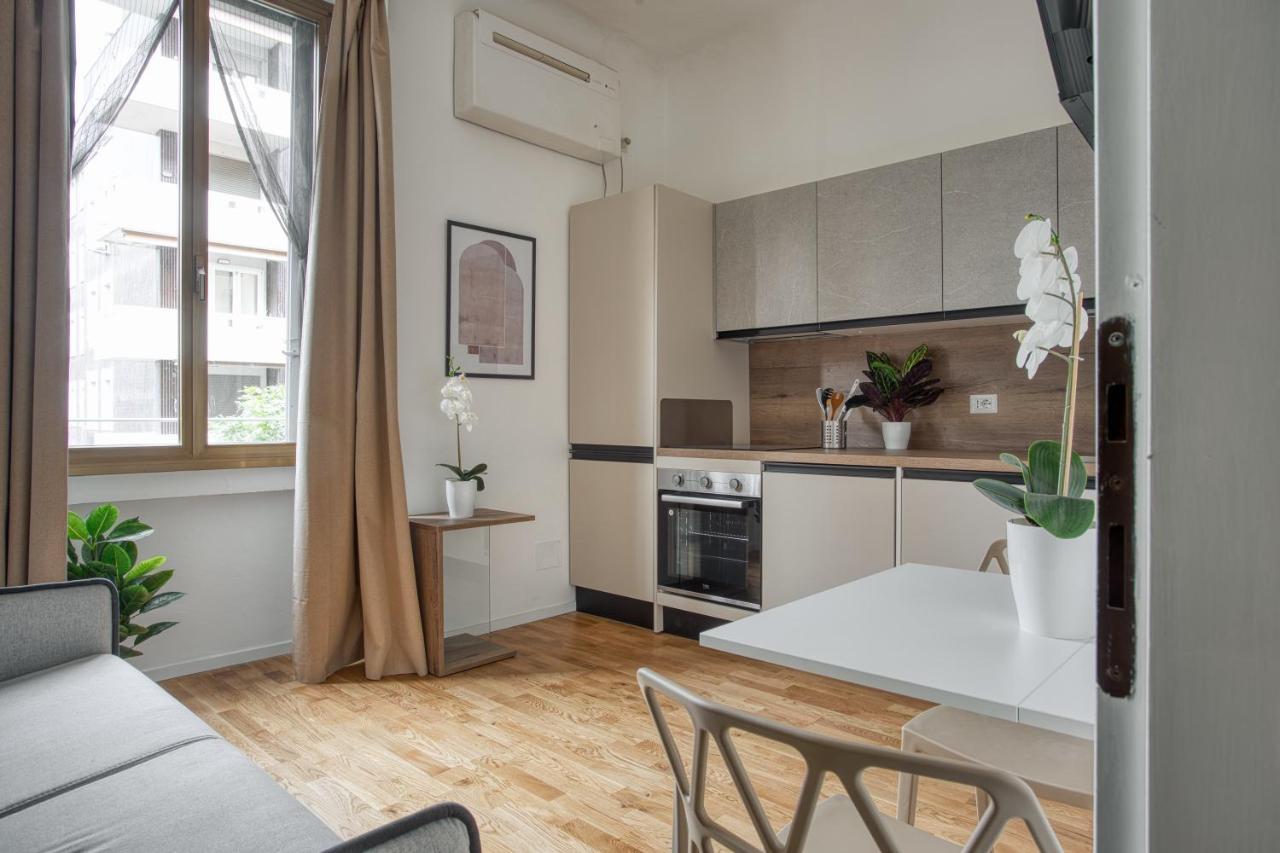 Joivy Chic Studio, Easy Access To Centre Milano Exteriör bild
